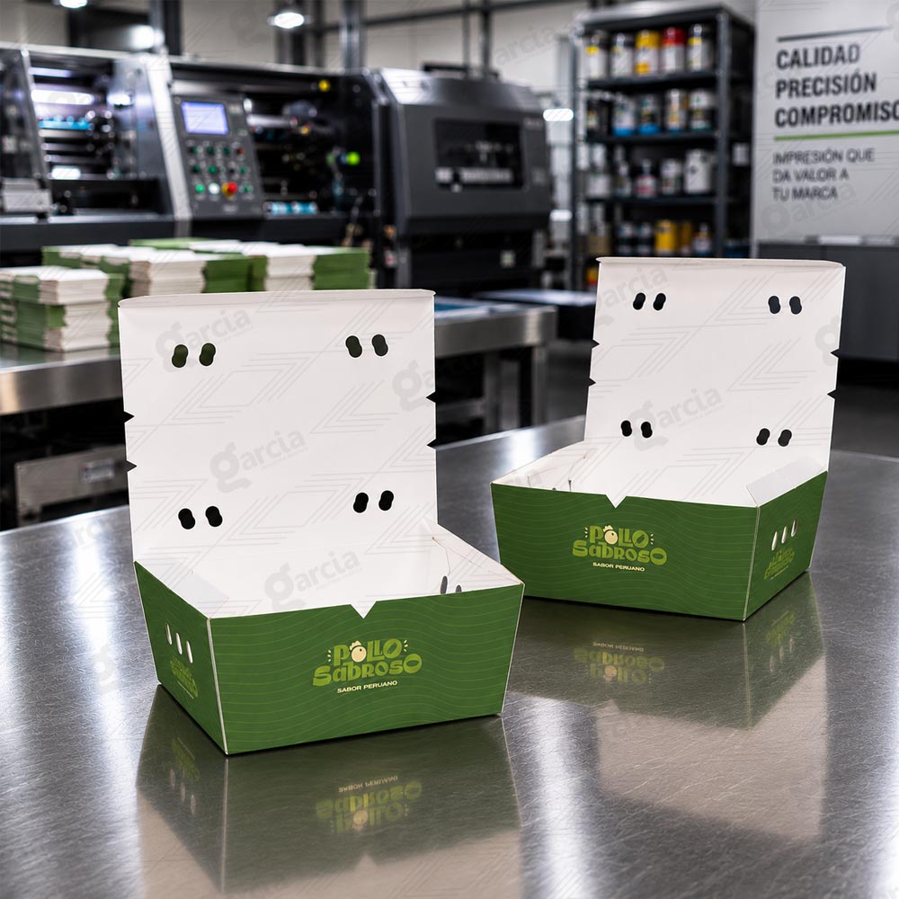 Caja de pollo a la brasa Imprenta Grafica Garcia Lima Perú